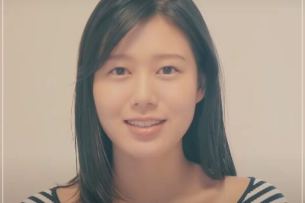 足立夏保の学歴と経歴！高校はどこ？大学は早稲田で英語力がすごい